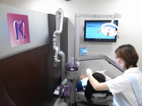 診療室は治療前に徹底的に清潔にしています